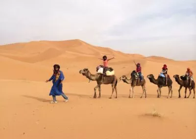Tour de 11 días desde Casablanca a Merzouga con paseo en camello por el desierto del Sahara
