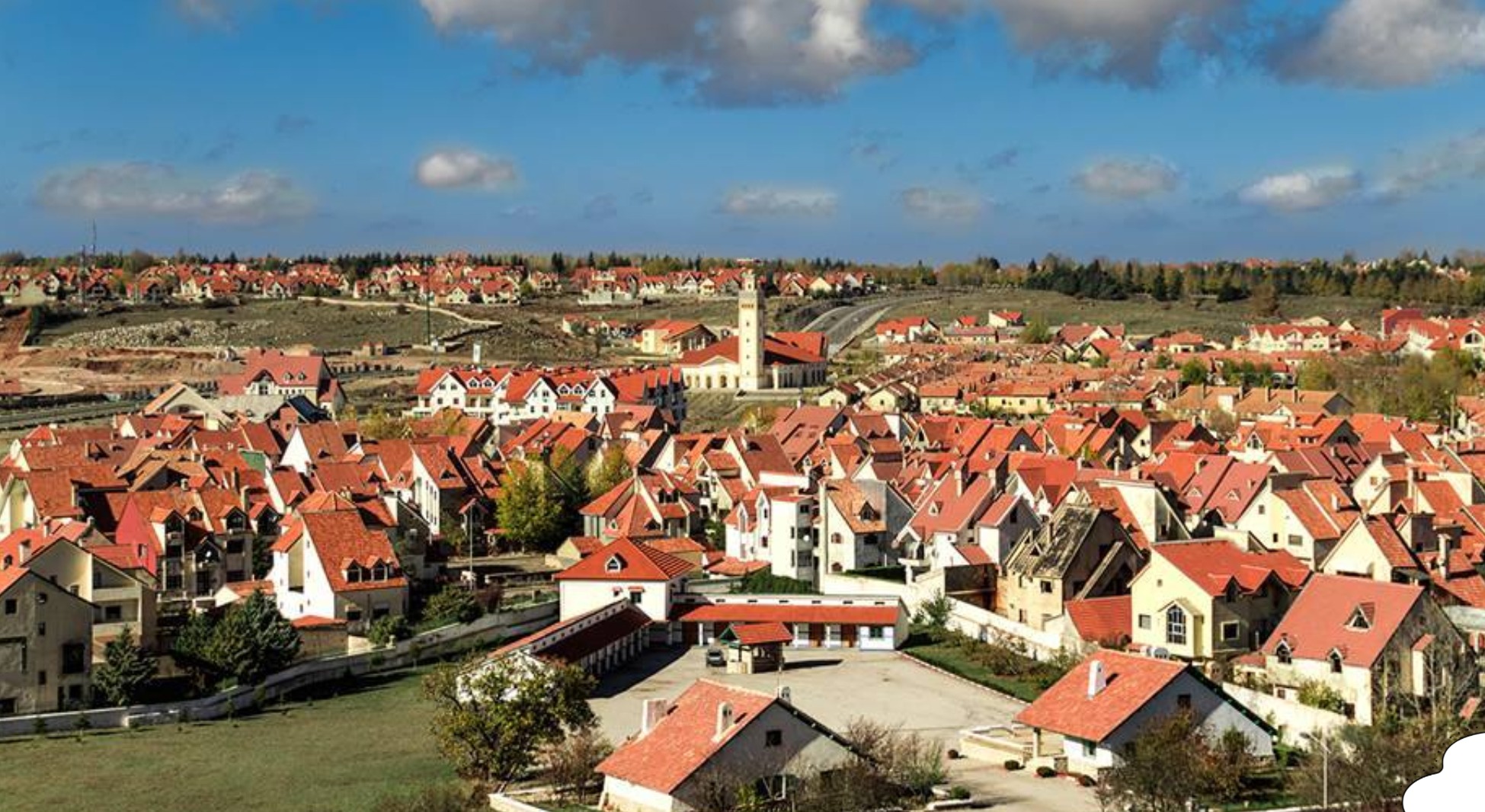 ifrane-middle-atlas-fes-to-marrakech-desert-tour-3-days