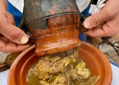 What to eat in Marrakech: traditional tanjia Marrakchia cooked in clay pot